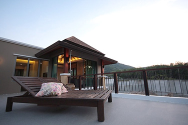 Roof Terrace and Master Bedroom with Garden and Pool View